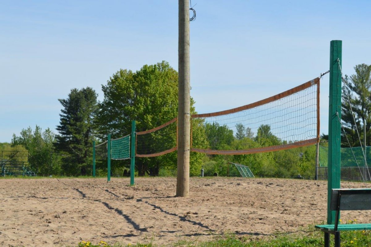 Terrain de volley-ball